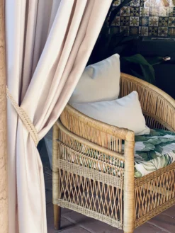 Narrow Stripe Kissen 25x45 Cm, Weiß -Gartenmöbel Rabatte diyti narrow stripe cushion 25x45 cm 3 scaled