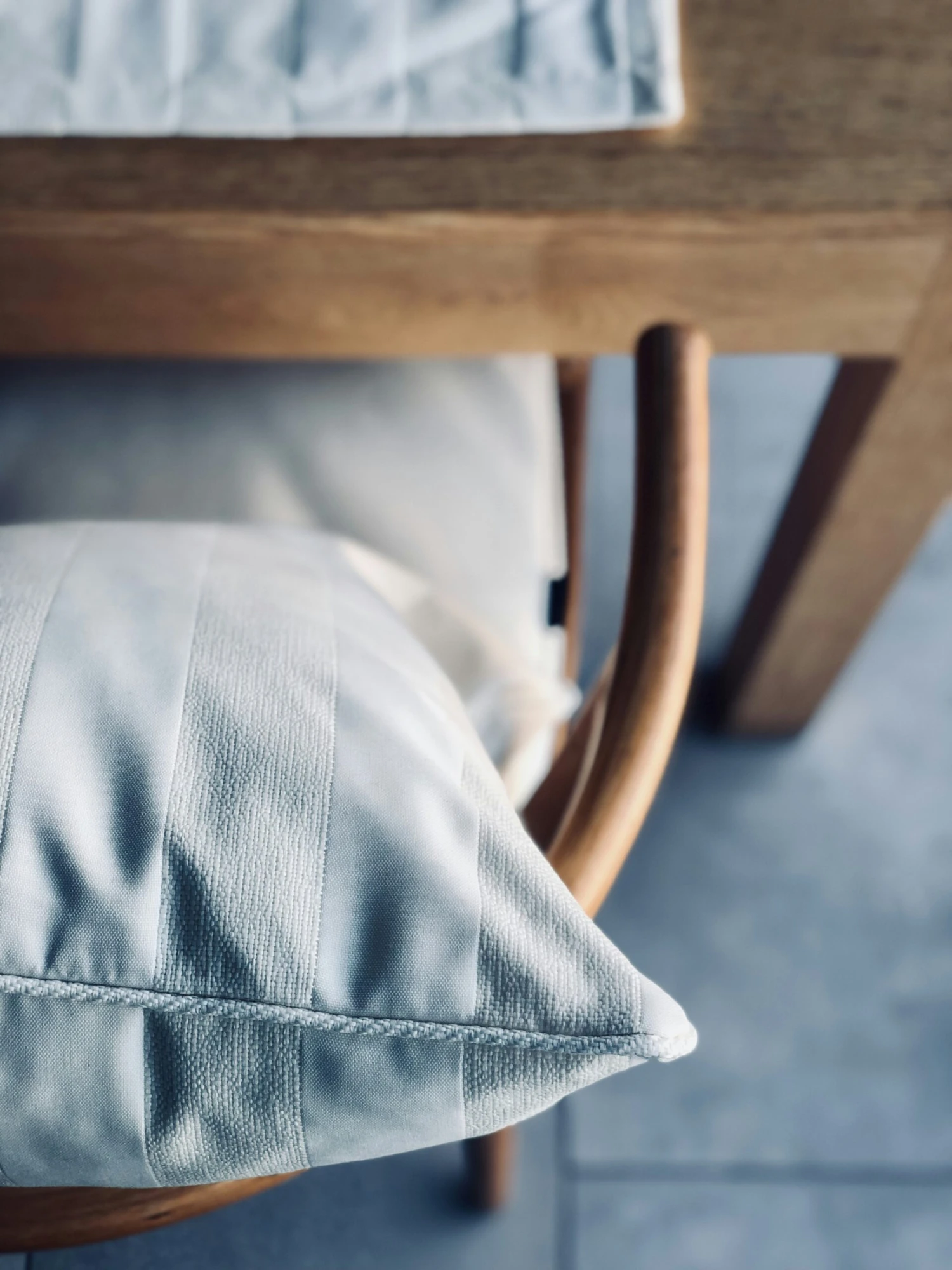 Wide Stripe Kissen 45x45 Cm, Weiß 2 Wide Stripe Kissen 45x45 Cm, Weiß – Bild 2