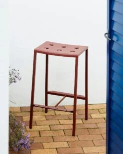 Hay Balcony Barhocker 65 Cm, Iron Red -Gartenmöbel Rabatte hay balcony bar stool low anthracite 4