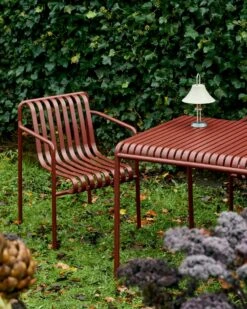 Hay Palissade Sessel, Iron Red -Gartenmöbel Rabatte hay palissade dining lehnstuhl 36